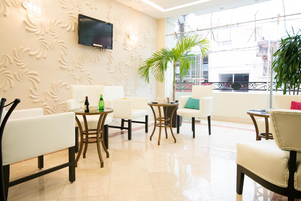 Grand Hotel Tepatitlan מראה חיצוני תמונה